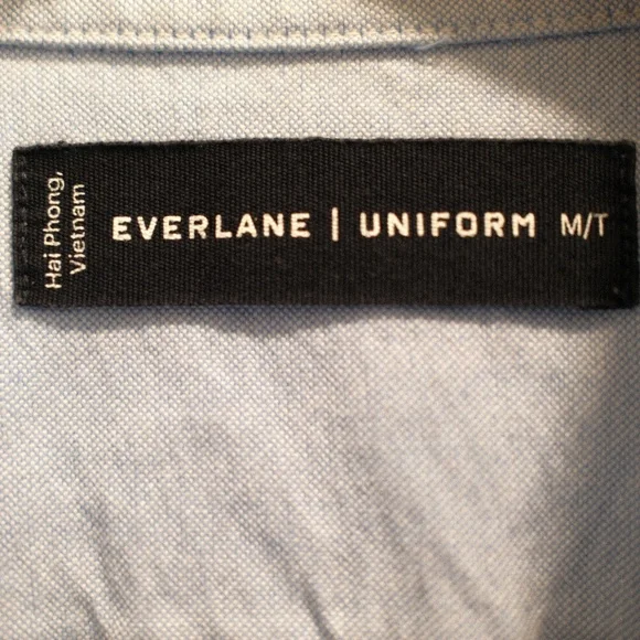 Everlane Light Blue Dress Shirt - Picture 3 of 3